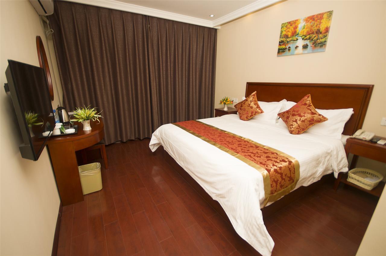 Greentree Inn Xi'An Railway Station Airport Bus Wulukou Subway Station Business Hotel Bagian luar foto
