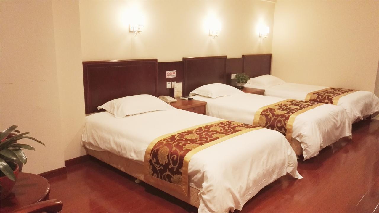 Greentree Inn Xi'An Railway Station Airport Bus Wulukou Subway Station Business Hotel Bagian luar foto